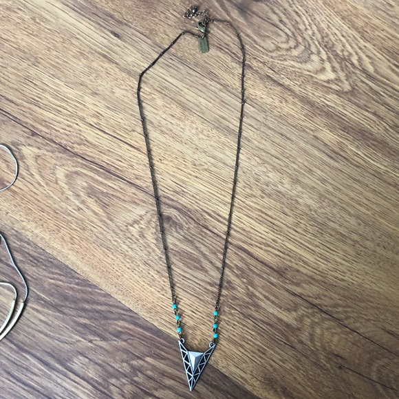 Costume Jewelry - Picture 5 of 8